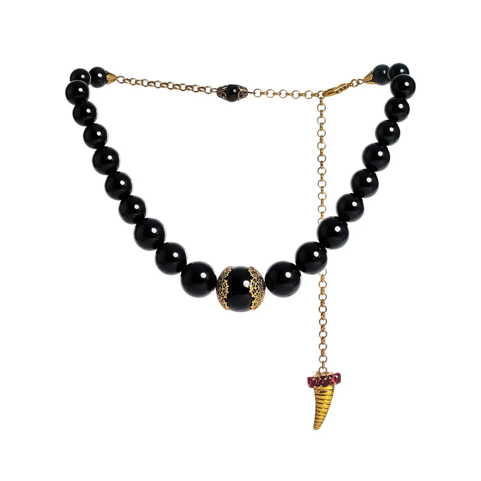 Necklace  "Lace Embrace" (black pearls)